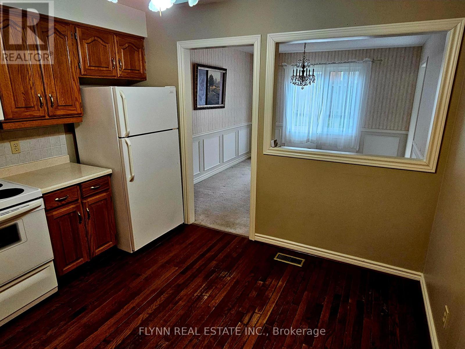 13 - 2720 Mewburn Road, Niagara Falls, Ontario  L2J 4J5 - Photo 4 - X12986412