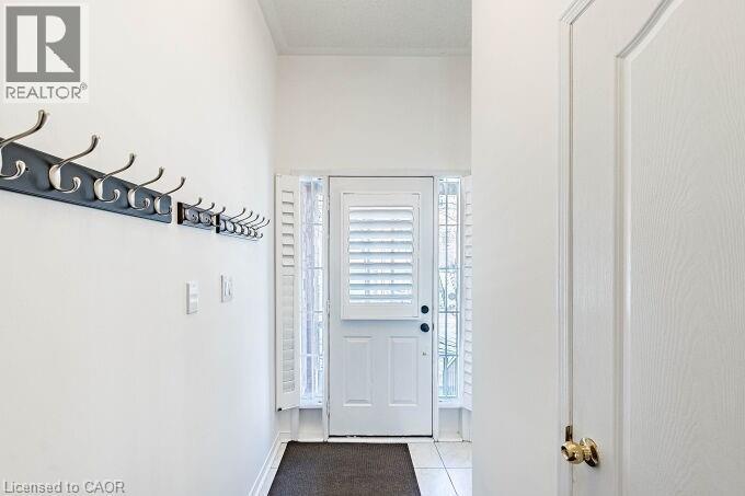 5530 Glen Erin Drive Unit# 28, Mississauga, Ontario  L5M 6E8 - Photo 5 - 40819563