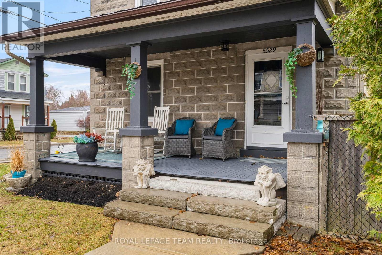 5529 Lion Street, Ottawa, Ontario  K0A 2W0 - Photo 4 - X12974798