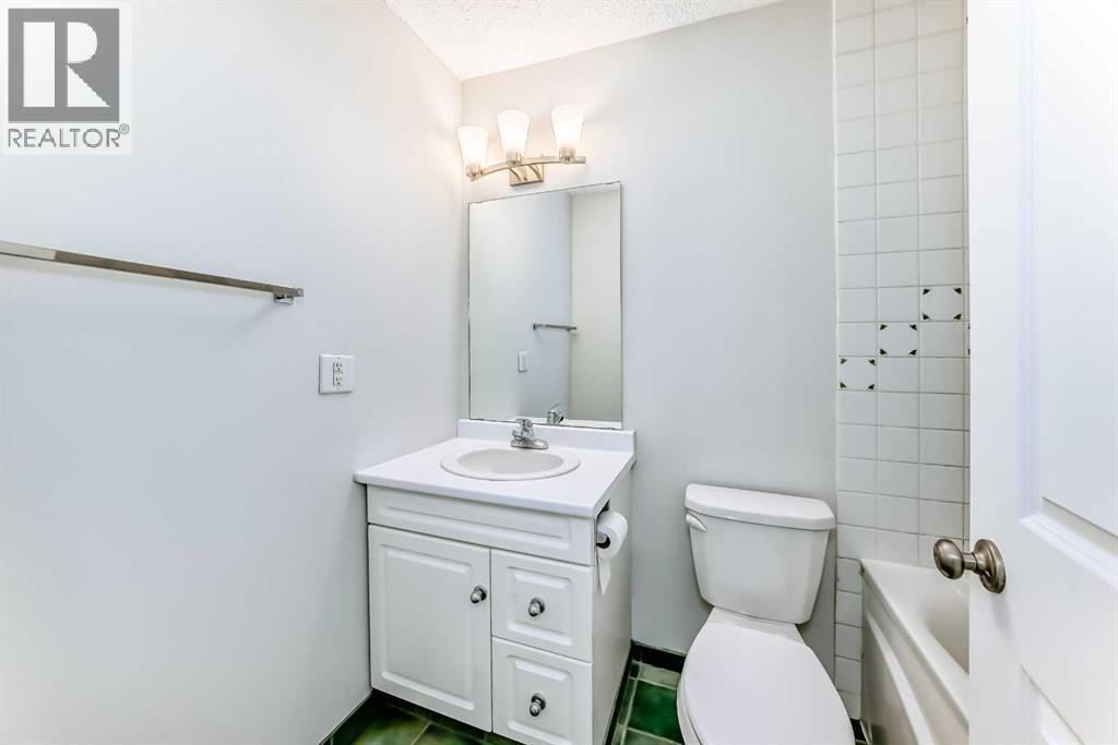 6301 Bowwood Drive Nw, Calgary, Alberta  t3b 2g3 - Photo 27 - A2299219