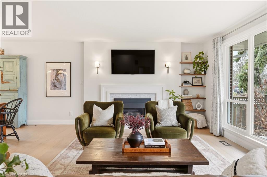 4046 Grapehill Avenue, Burlington, Ontario  L7L 1R2 - Photo 6 - 40816557