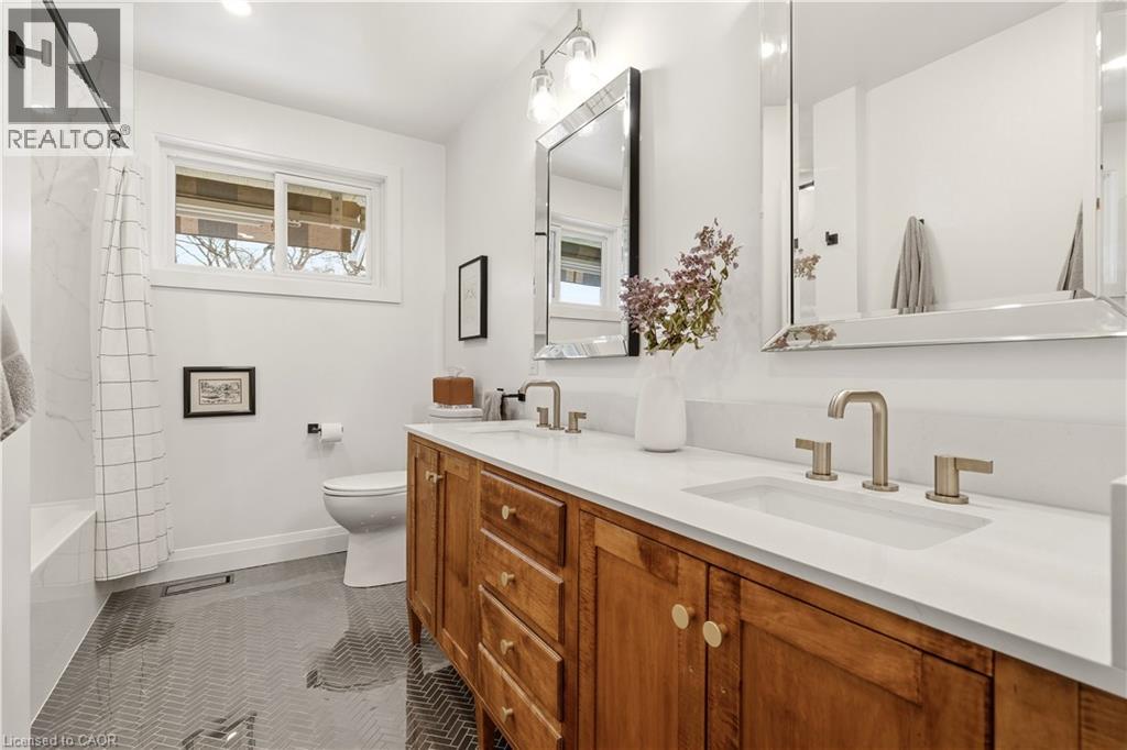 4046 Grapehill Avenue, Burlington, Ontario  L7L 1R2 - Photo 28 - 40816557