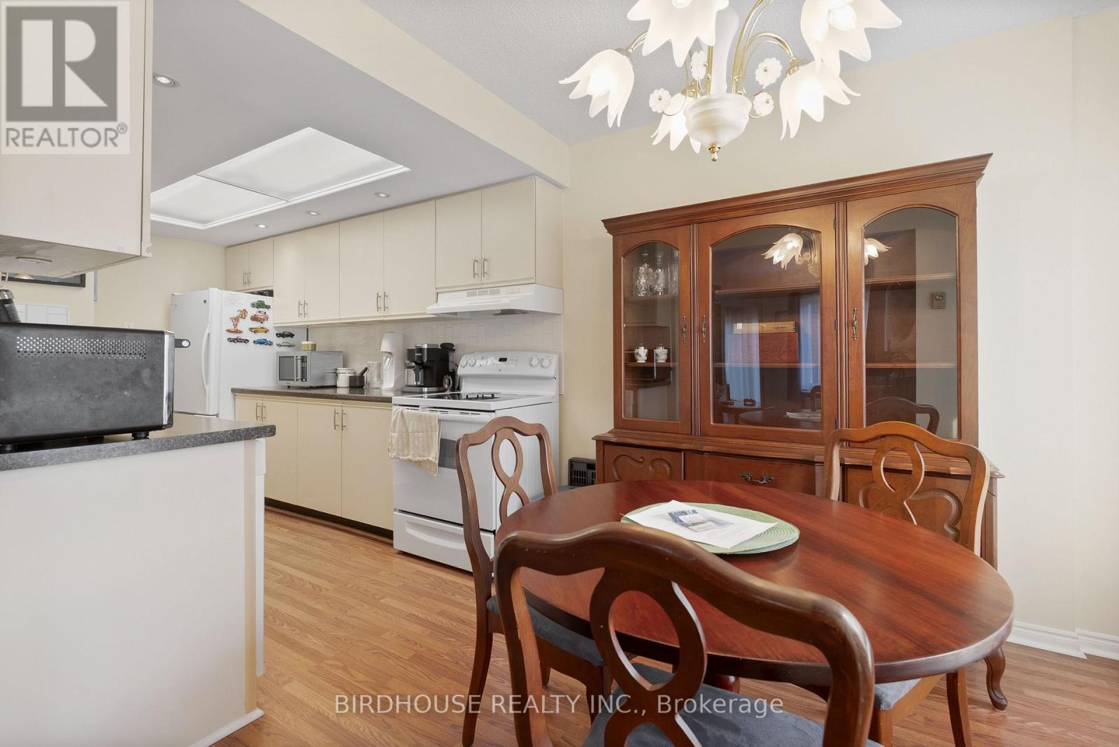 109 - 1 Heritage Way, Kawartha Lakes, Ontario K9V 5P9 - Photo 8 - X12986500