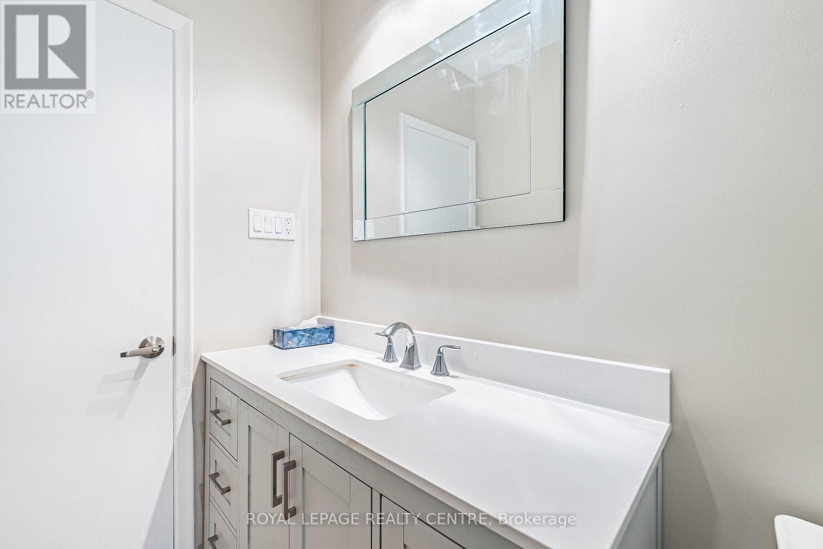 Unit 3 - 339 Sheppard Avenue E, Toronto, Ontario  M2N 3B3 - Photo 21 - C12986506
