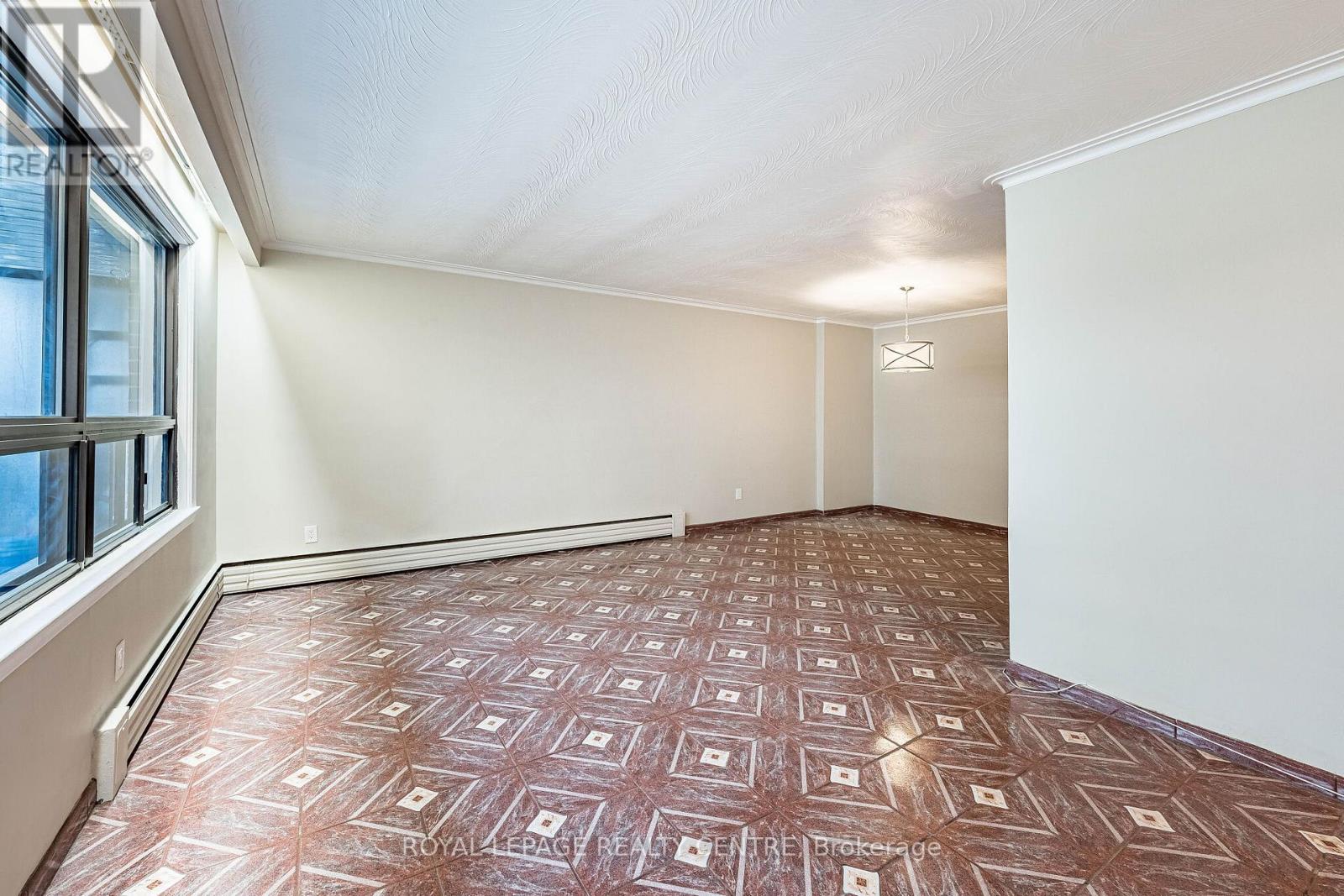 Unit 3 - 339 Sheppard Avenue E, Toronto, Ontario  M2N 3B3 - Photo 5 - C12986506