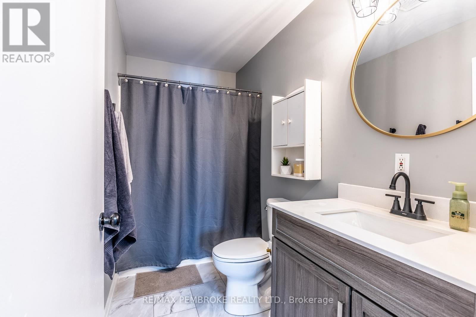 24 Earl Street, Petawawa, Ontario  K8H 3M4 - Photo 25 - X12986482