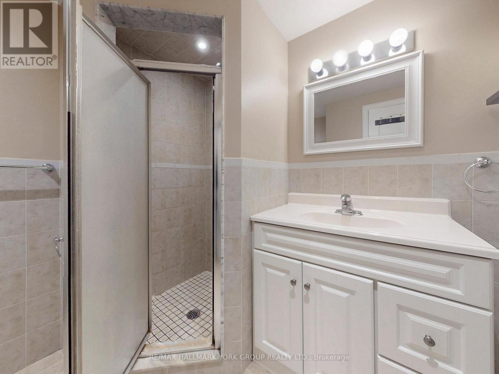 161 Spruce Street, Aurora, Ontario  L4G 3R7 - Photo 23 - N12982790