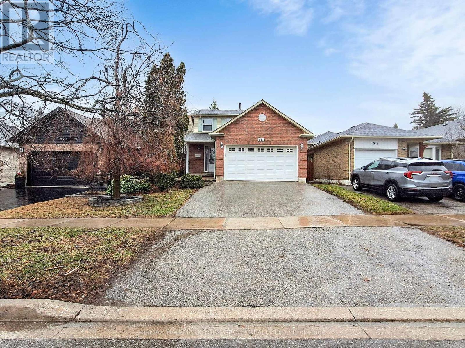 161 Spruce Street, Aurora, Ontario  L4G 3R7 - Photo 2 - N12982790