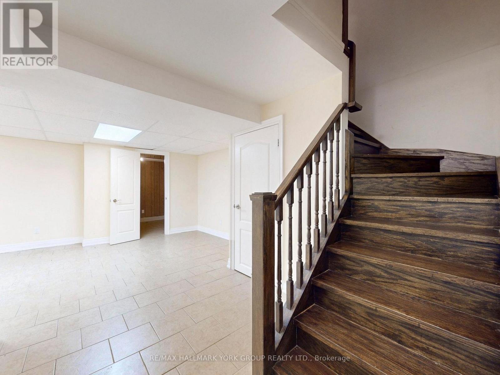 161 Spruce Street, Aurora, Ontario  L4G 3R7 - Photo 33 - N12982790