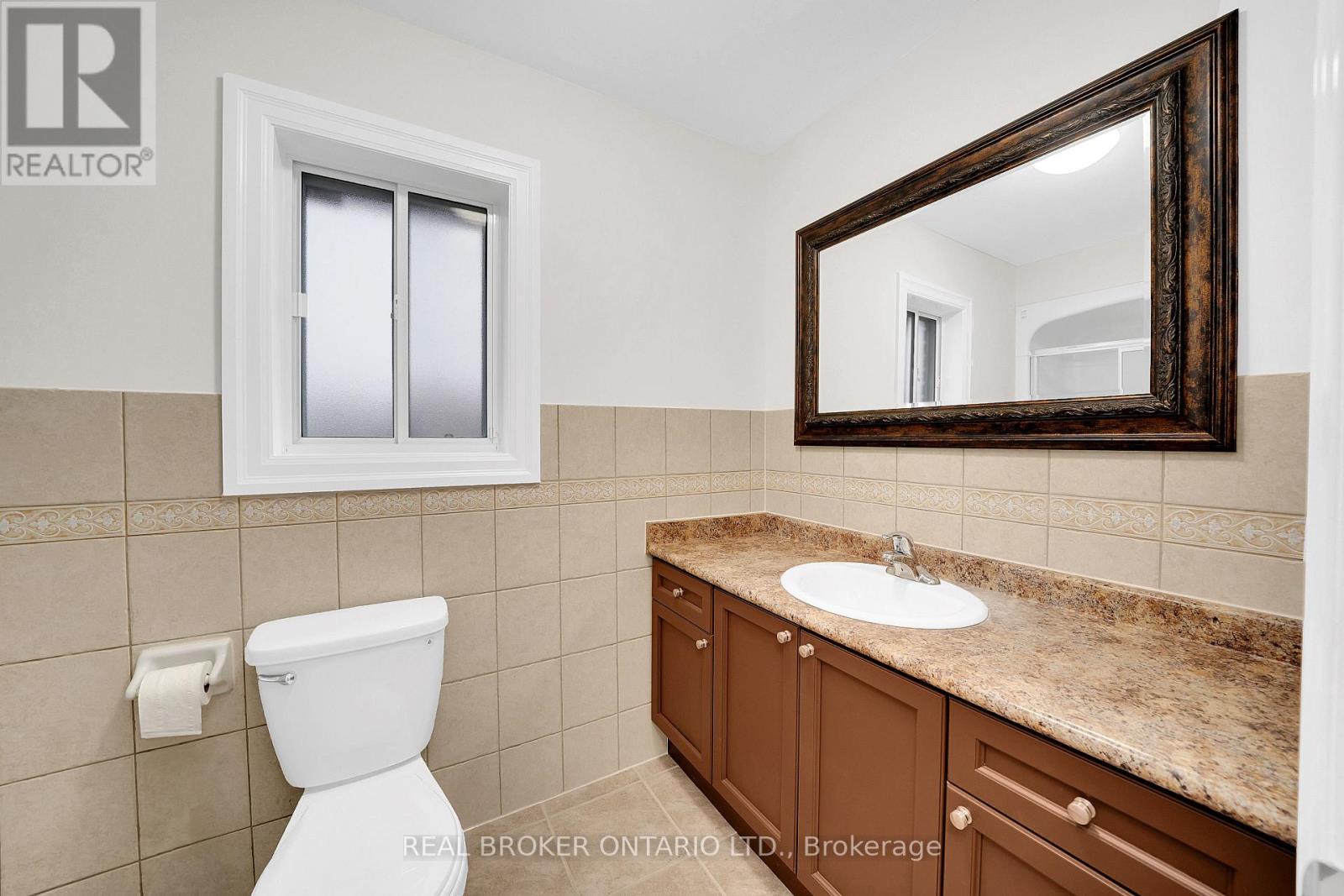 1092 Alfred Street, Innisfil, Ontario  L0L 1C0 - Photo 19 - N12986494