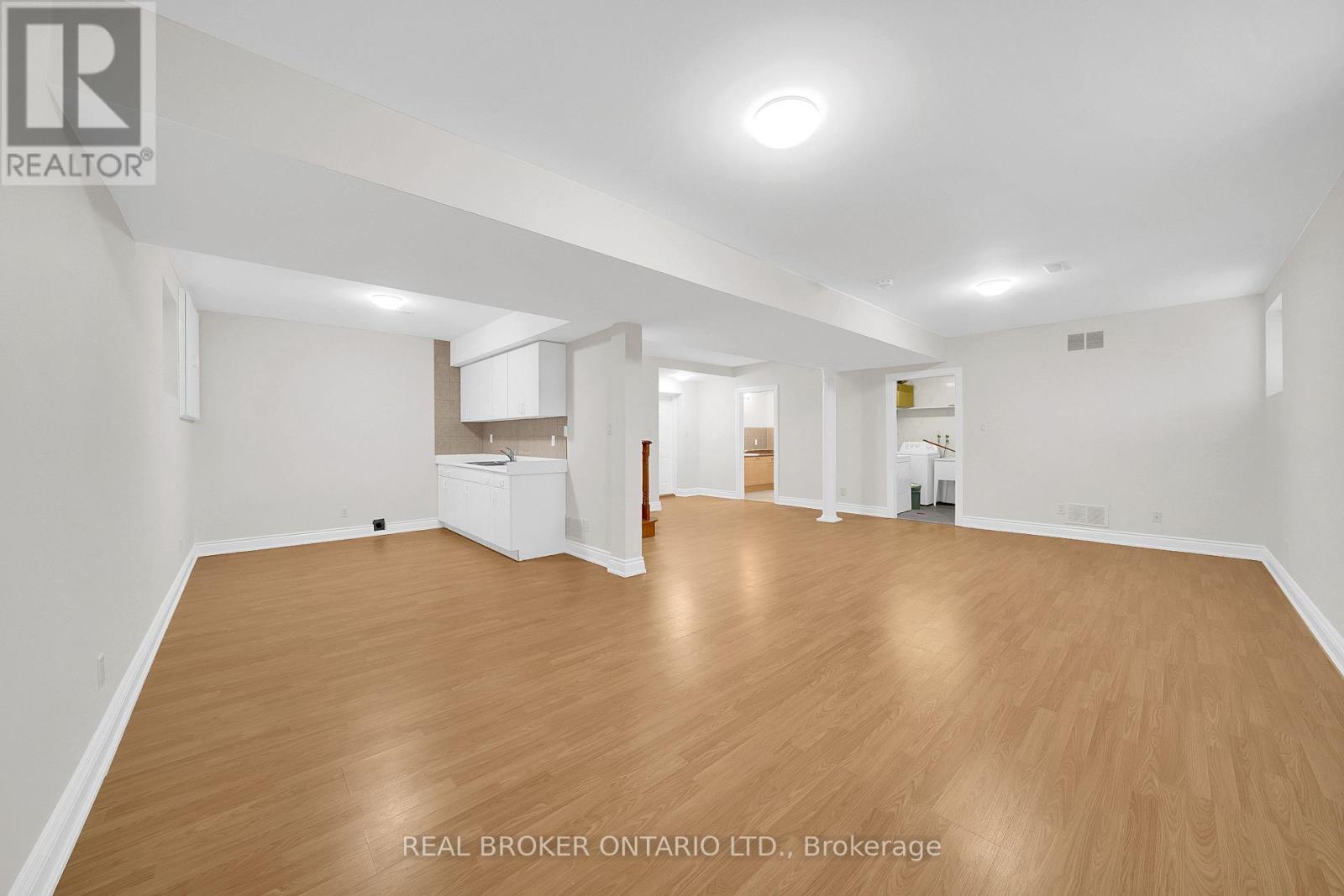 1092 Alfred Street, Innisfil, Ontario  L0L 1C0 - Photo 26 - N12986494