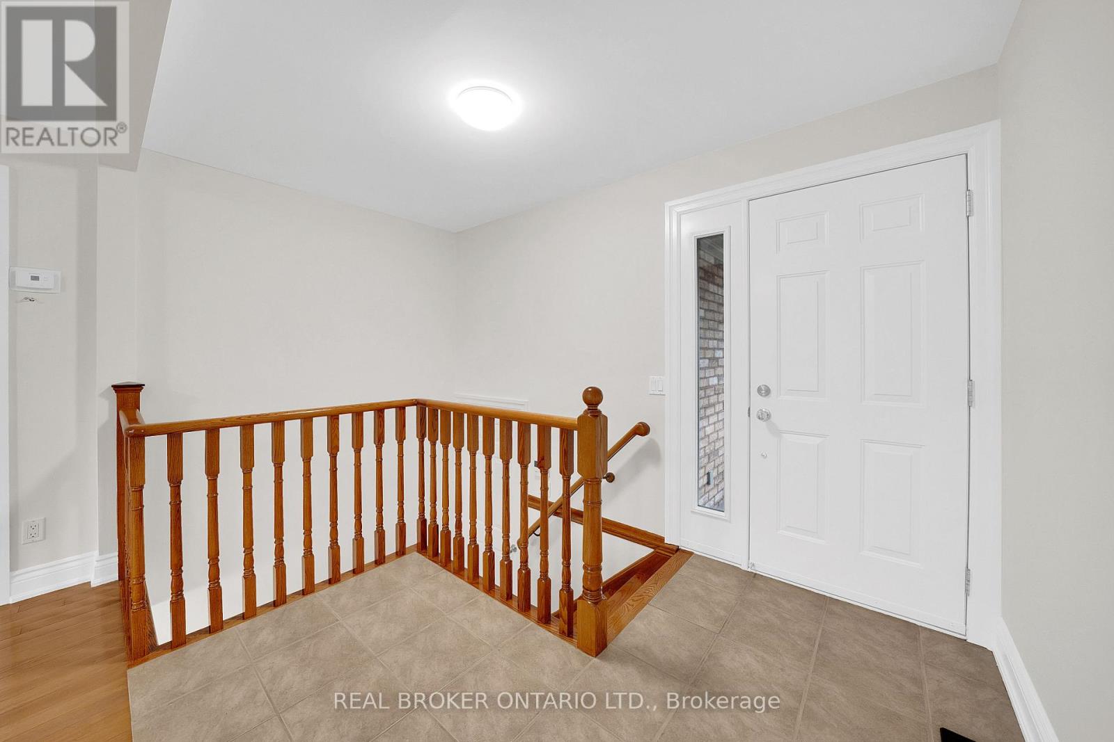 1092 Alfred Street, Innisfil, Ontario  L0L 1C0 - Photo 8 - N12986494