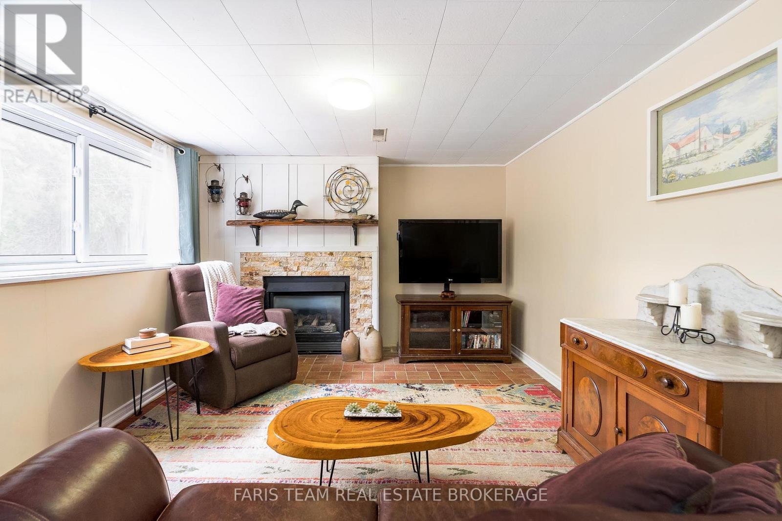 1983 Horseshoe Valley Road W, Oro-Medonte, Ontario  L4M 4Y8 - Photo 18 - S12986488