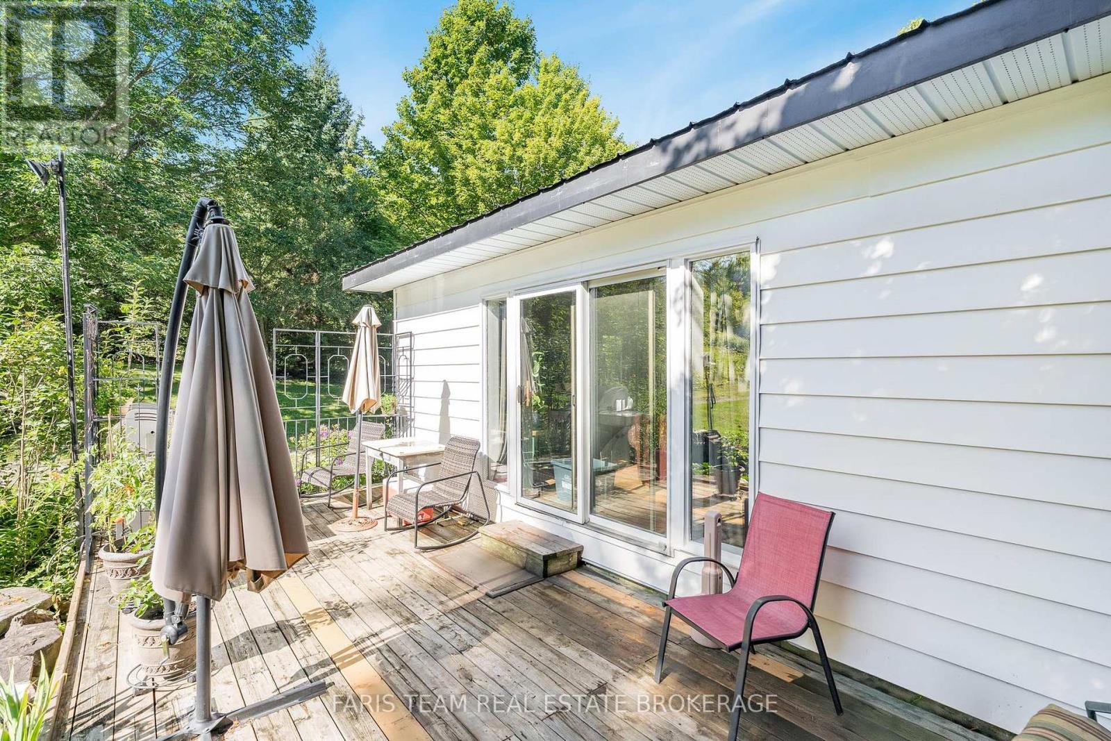 1983 Horseshoe Valley Road W, Oro-Medonte, Ontario  L4M 4Y8 - Photo 23 - S12986488