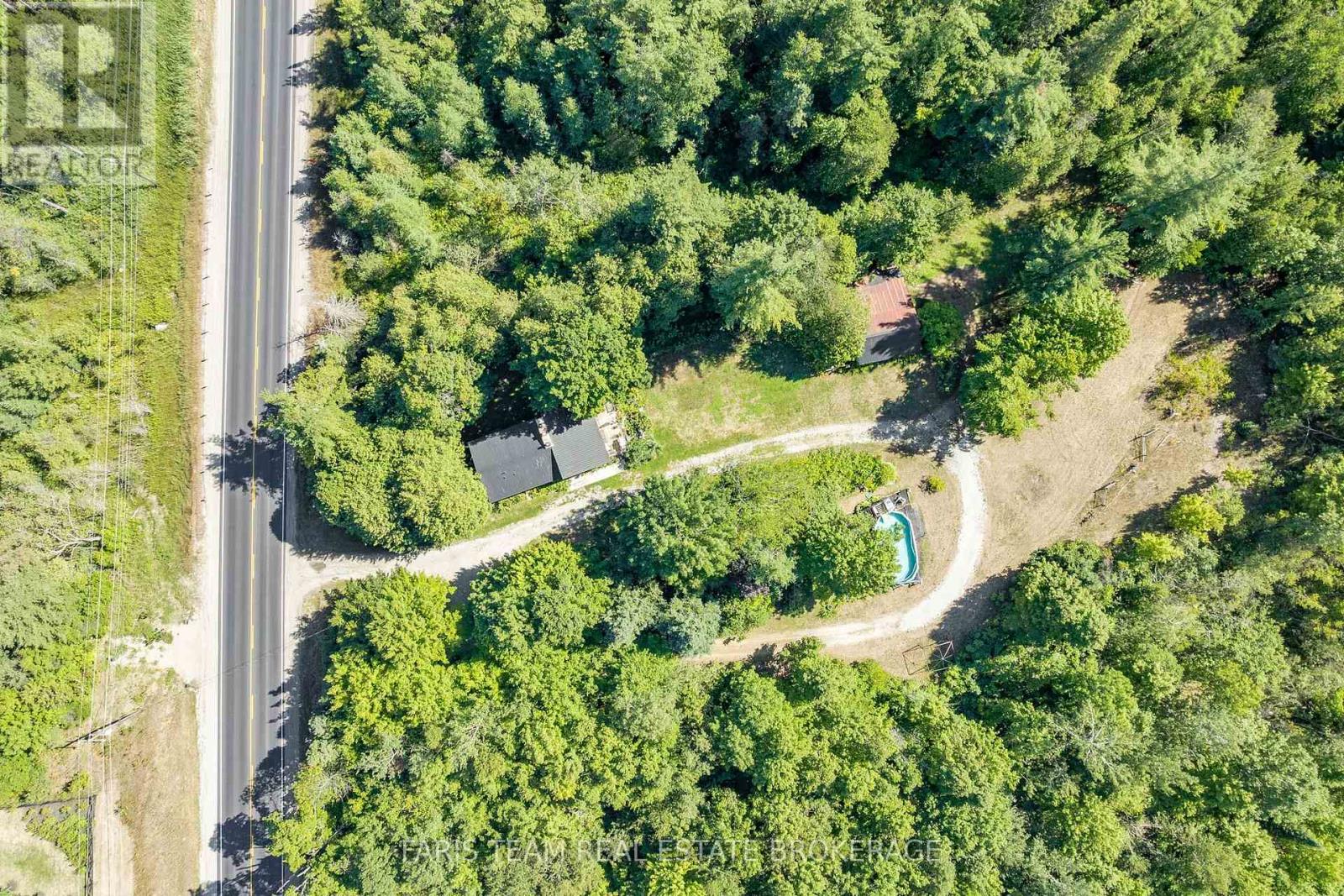 1983 Horseshoe Valley Road W, Oro-Medonte, Ontario  L4M 4Y8 - Photo 33 - S12986488