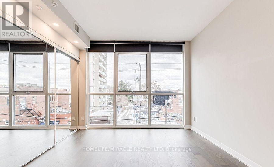 Th155 - 38 Howard Park Avenue, Toronto, Ontario  M6R 0A7 - Photo 10 - W12986486