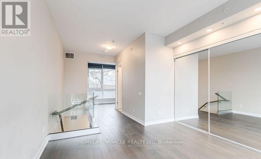 Th155 - 38 Howard Park Avenue, Toronto, Ontario  M6R 0A7 - Photo 13 - W12986486