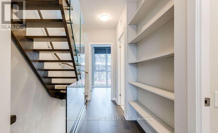 Th155 - 38 Howard Park Avenue, Toronto, Ontario  M6R 0A7 - Photo 15 - W12986486