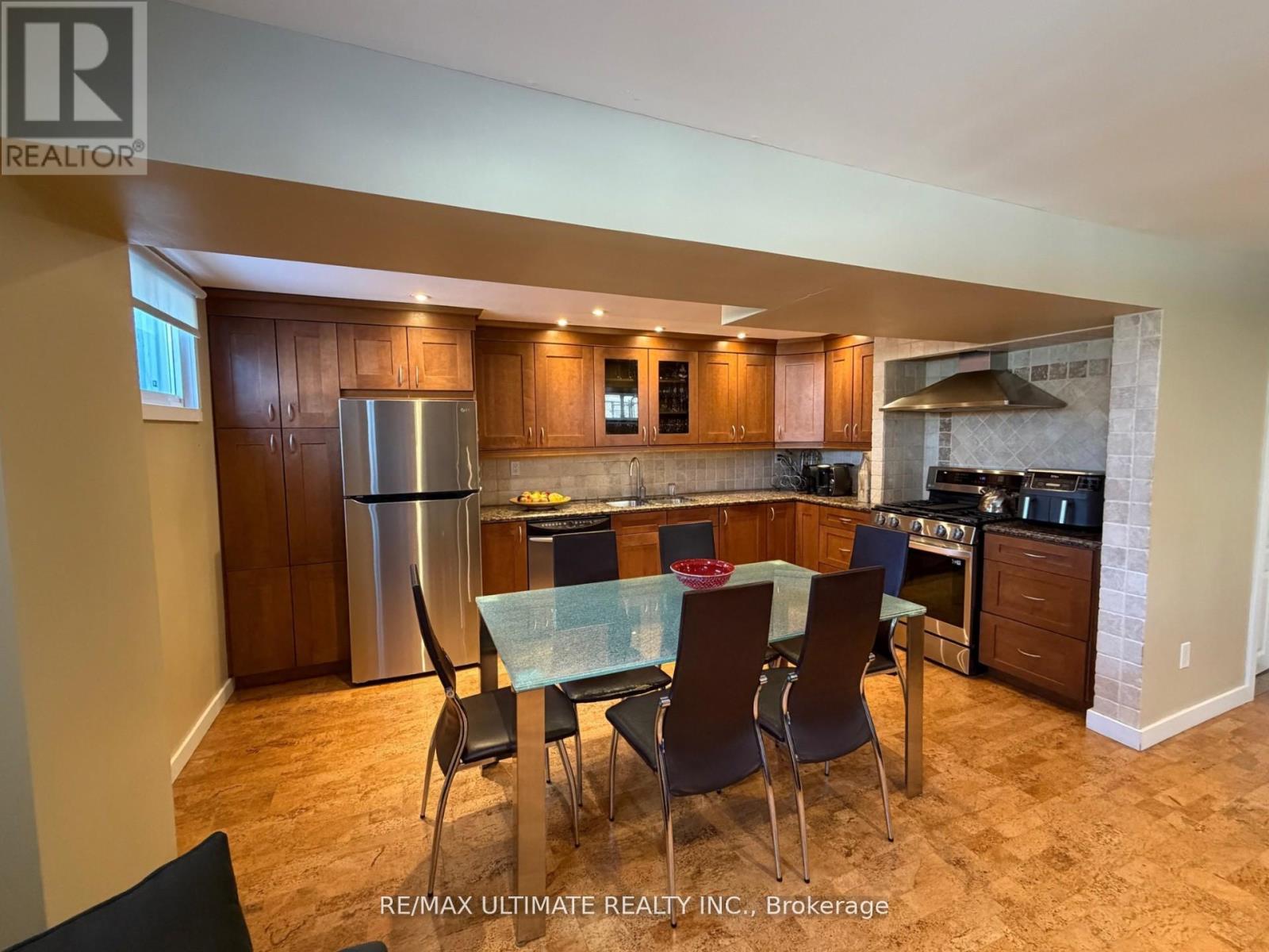 2201 Stir Crescent, Mississauga, Ontario  L4Y 3V2 - Photo 16 - W12986492