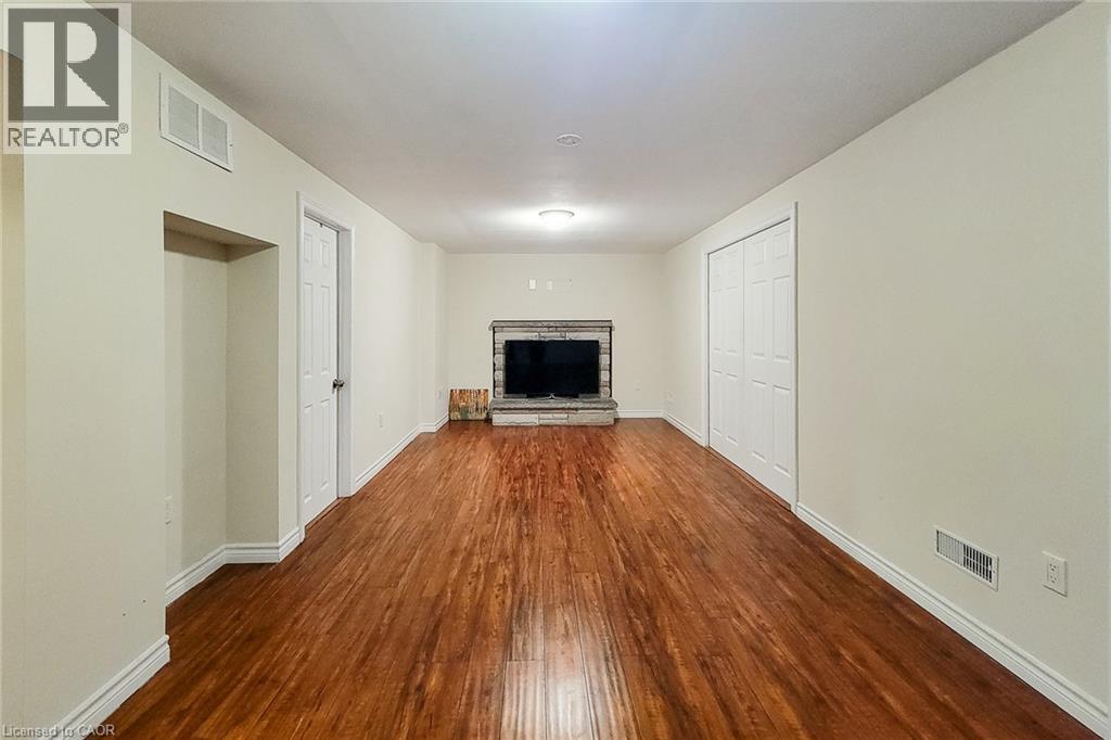 11 Collegiate Avenue, Stoney Creek, Ontario  L8G 3K9 - Photo 28 - 40818113