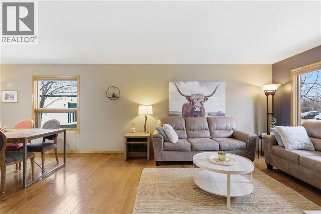 44 Pickwick Lane, Lacombe, Alberta  T4L 1T5 - Photo 4 - A2295298