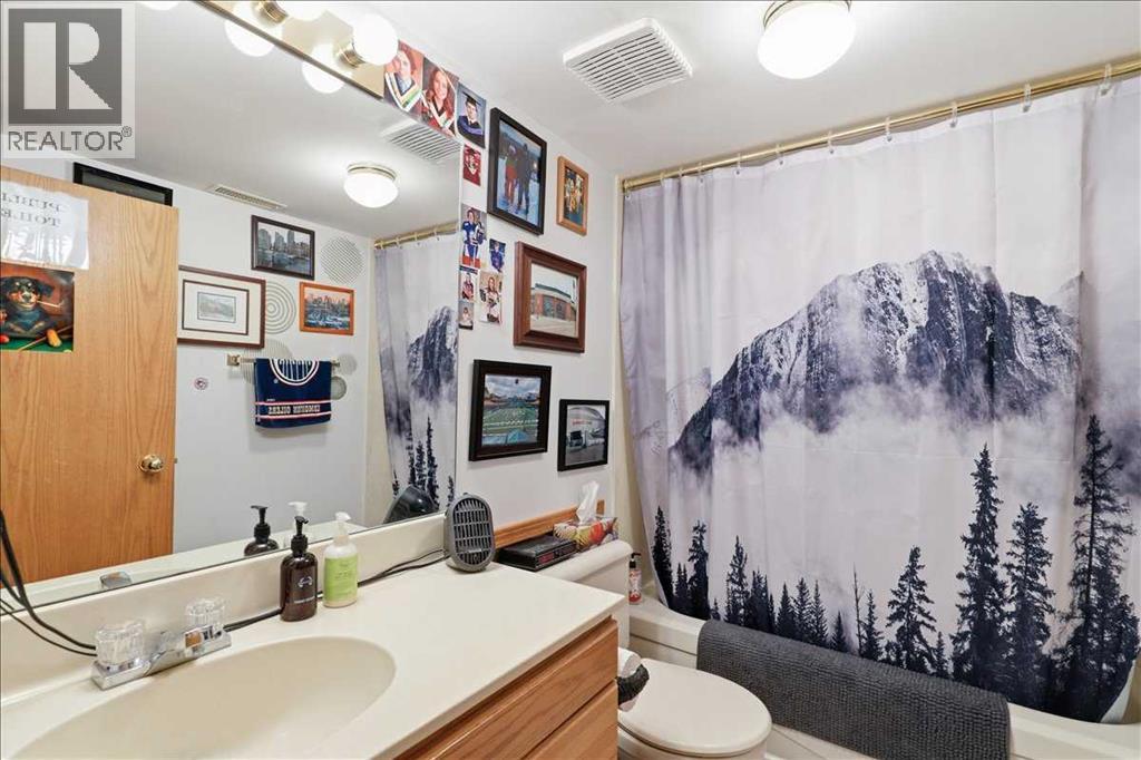 44 Pickwick Lane, Lacombe, Alberta  T4L 1T5 - Photo 33 - A2295298