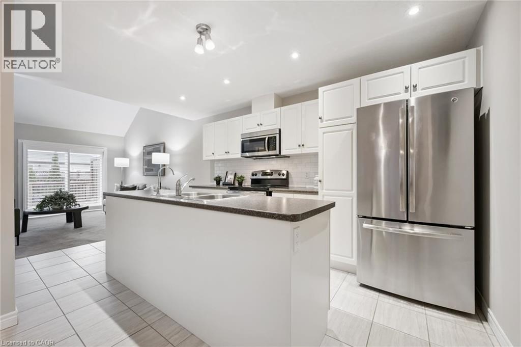 354 Finoro Crescent, Elmira, Ontario  N3B 0C3 - Photo 10 - 40805632