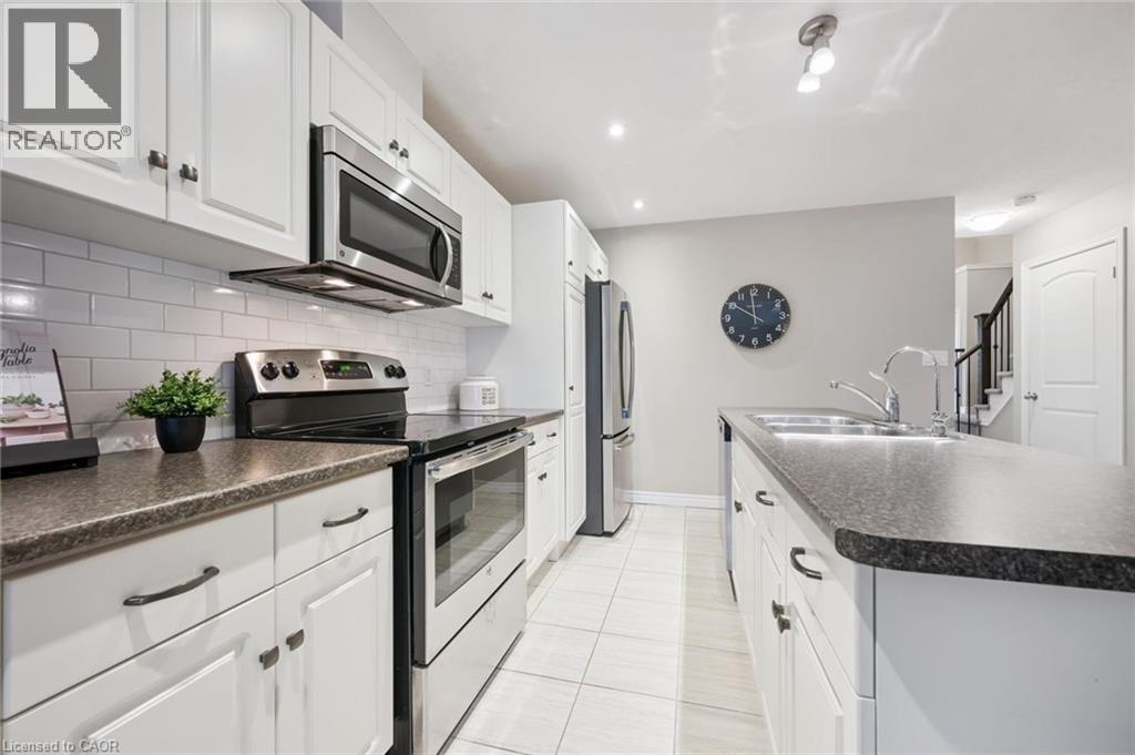 354 Finoro Crescent, Elmira, Ontario  N3B 0C3 - Photo 13 - 40805632