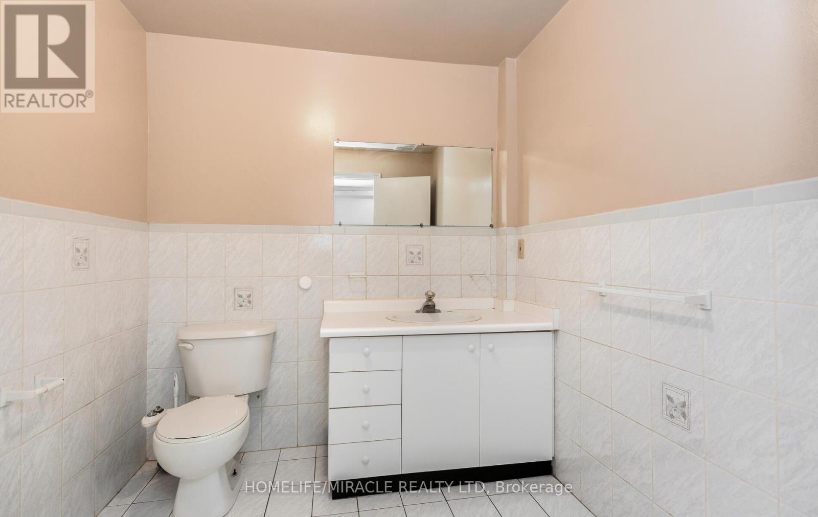 85 Harlow Crescent, Toronto, Ontario  M9V 2Y8 - Photo 45 - W12970456