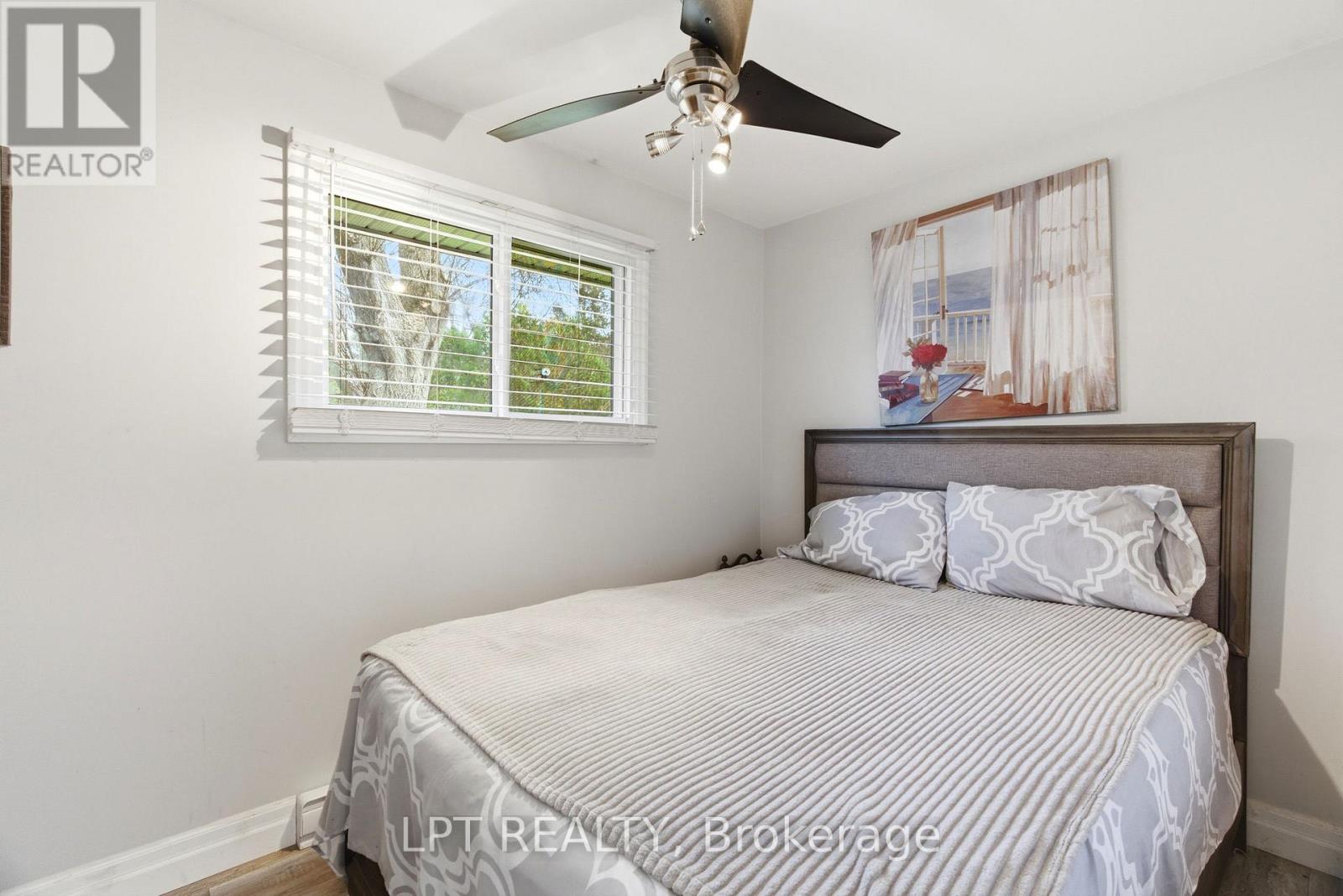 7597 Biddulph Street, Lambton Shores, Ontario  N0M 2L0 - Photo 23 - X12986112