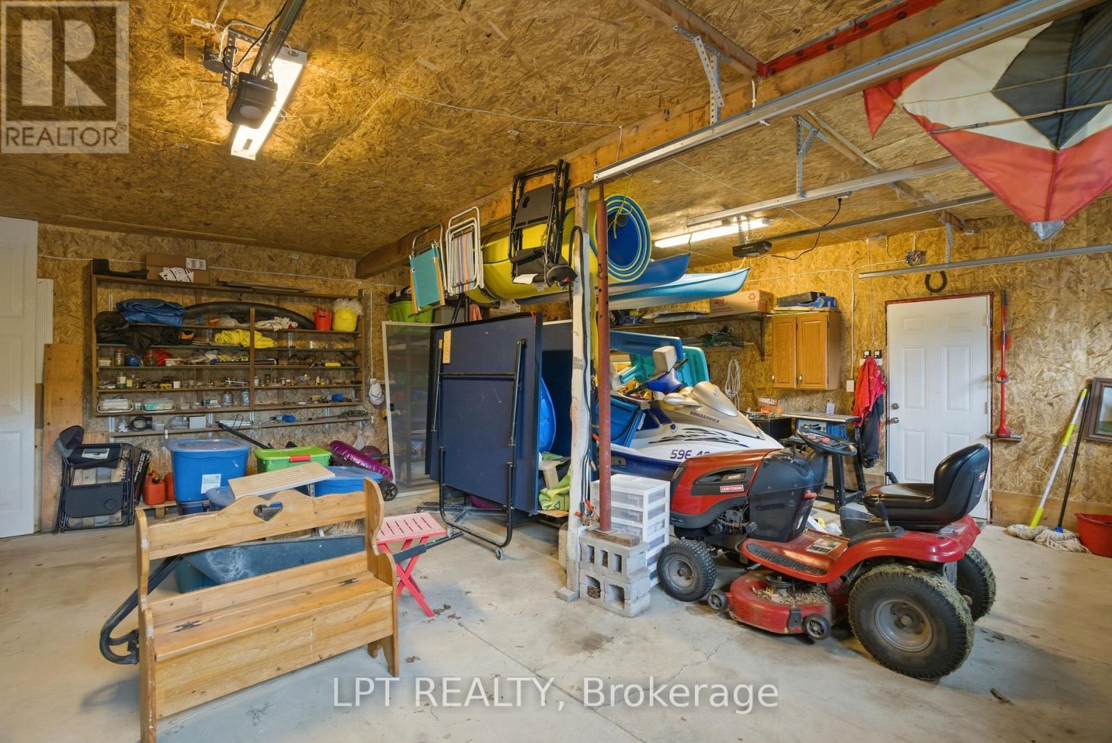 7597 Biddulph Street, Lambton Shores, Ontario  N0M 2L0 - Photo 27 - X12986112