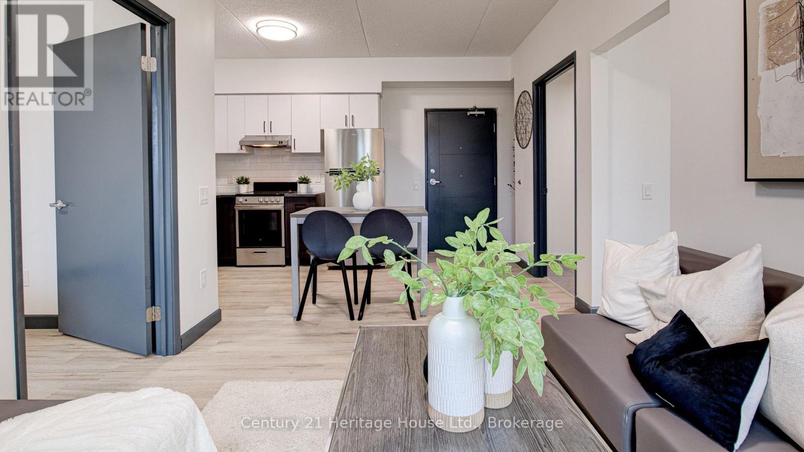 305 - 298 Hemlock Street, Waterloo, Ontario  N2L 0K8 - Photo 7 - X12986536