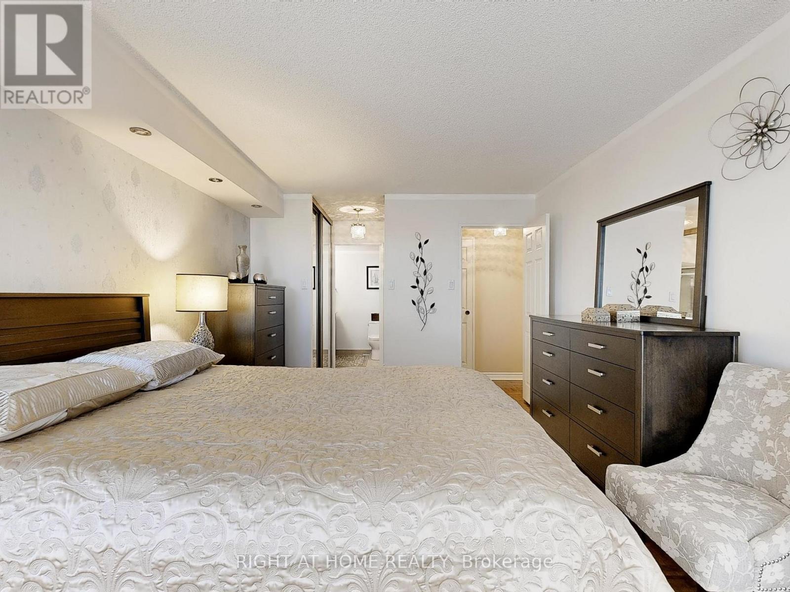 908 - 131 Torresdale Avenue, Toronto, Ontario  M2R 3T1 - Photo 10 - C12986514