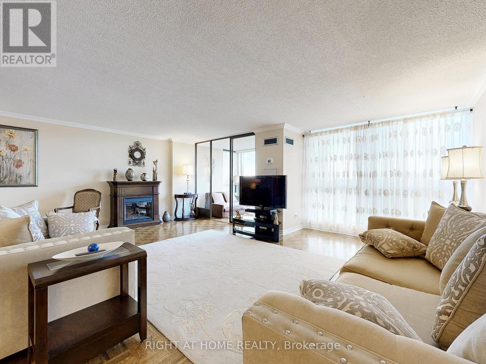 908 - 131 Torresdale Avenue, Toronto, Ontario  M2R 3T1 - Photo 4 - C12986514