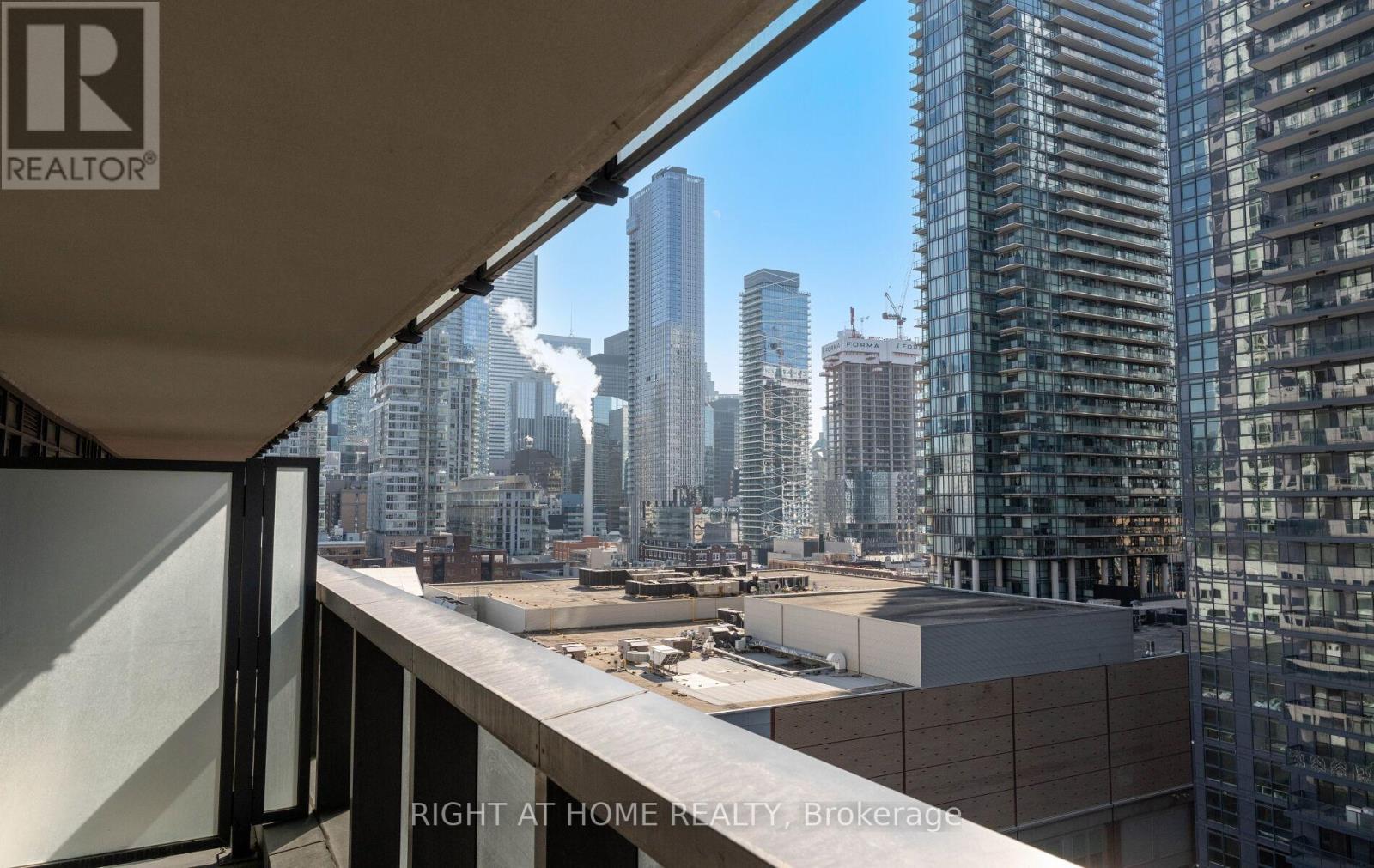 1501 - 330 Richmond Street W, Toronto, Ontario M5V 1X2 - Photo 30 - C12986570