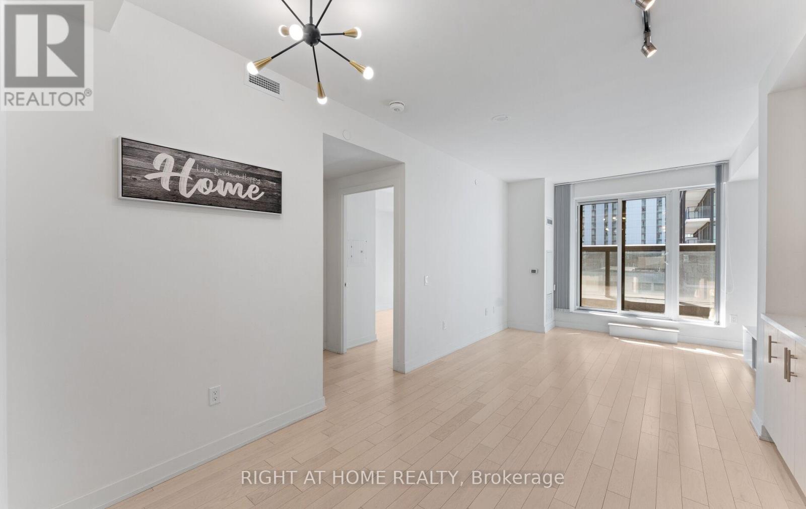 1501 - 330 Richmond Street W, Toronto, Ontario M5V 1X2 - Photo 7 - C12986570