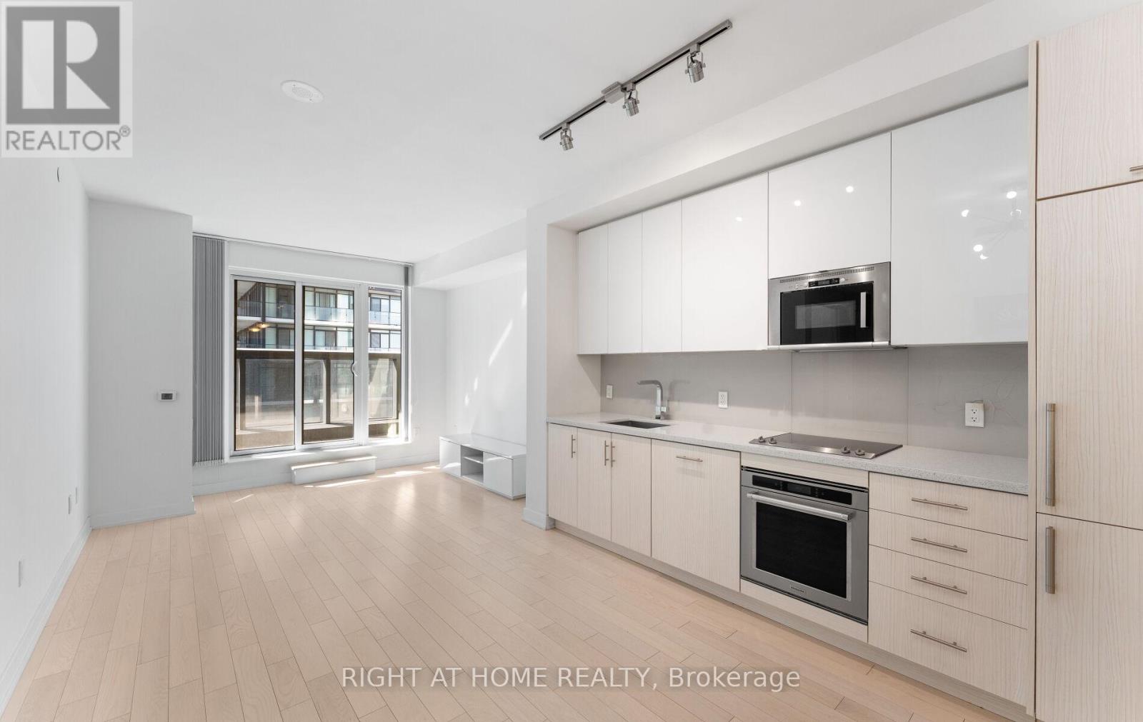 1501 - 330 Richmond Street W, Toronto, Ontario M5V 1X2 - Photo 9 - C12986570