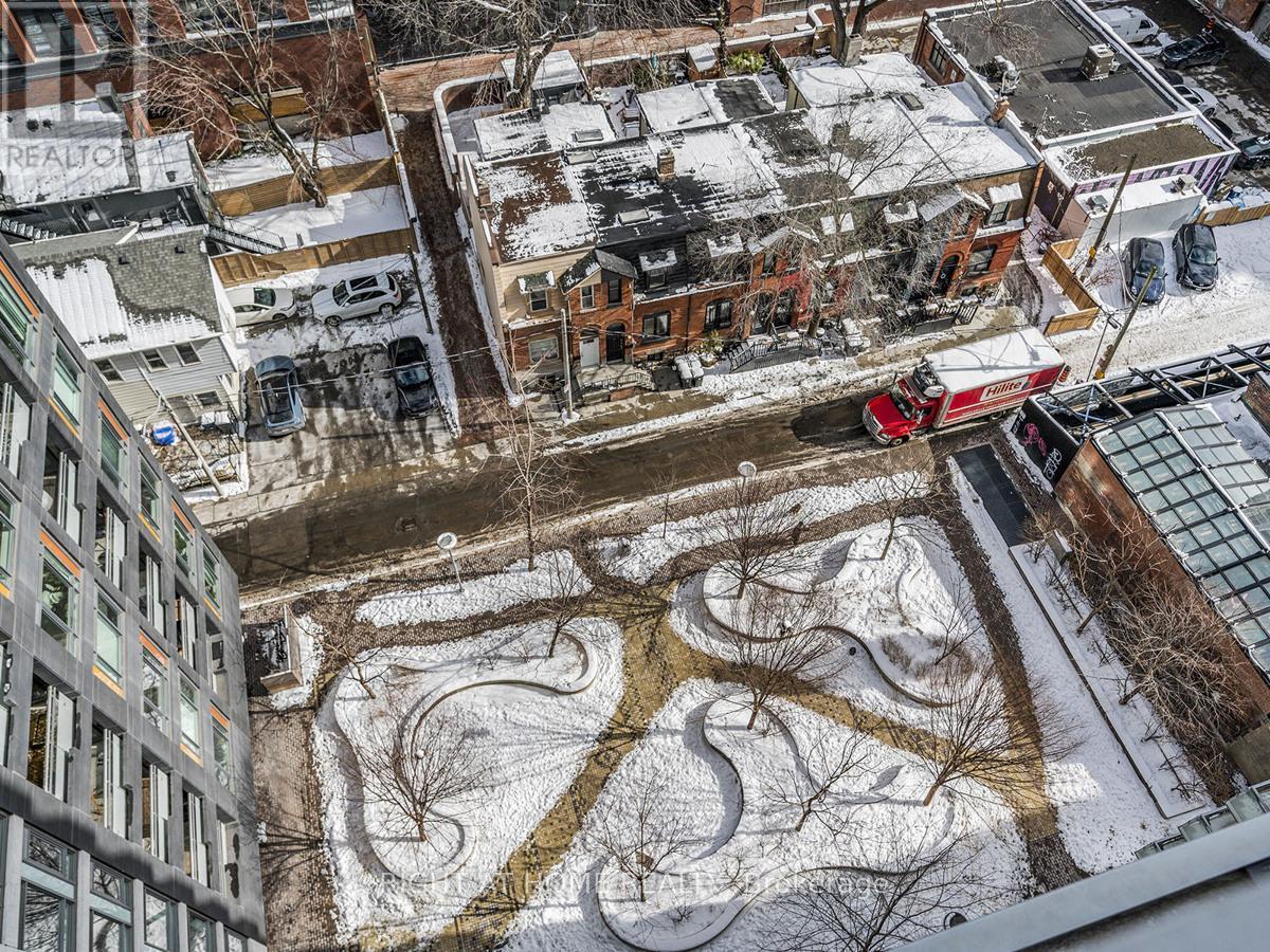 1622 - 525 Adelaide Street W, Toronto, Ontario  M5V 0N7 - Photo 18 - C12986572