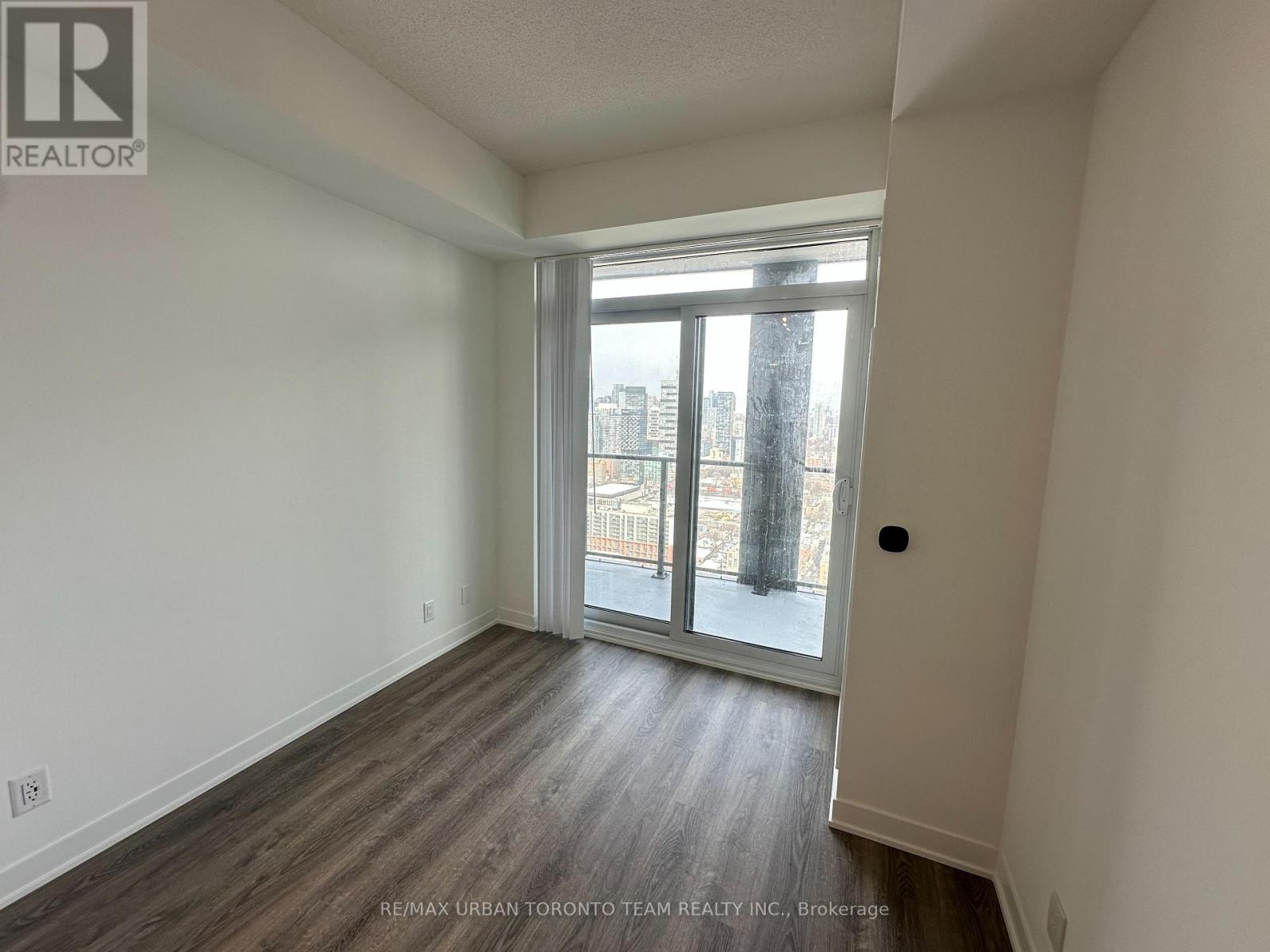 4216 - 180 Front Street E, Toronto, Ontario M5A 0A9 - Photo 5 - C12986586