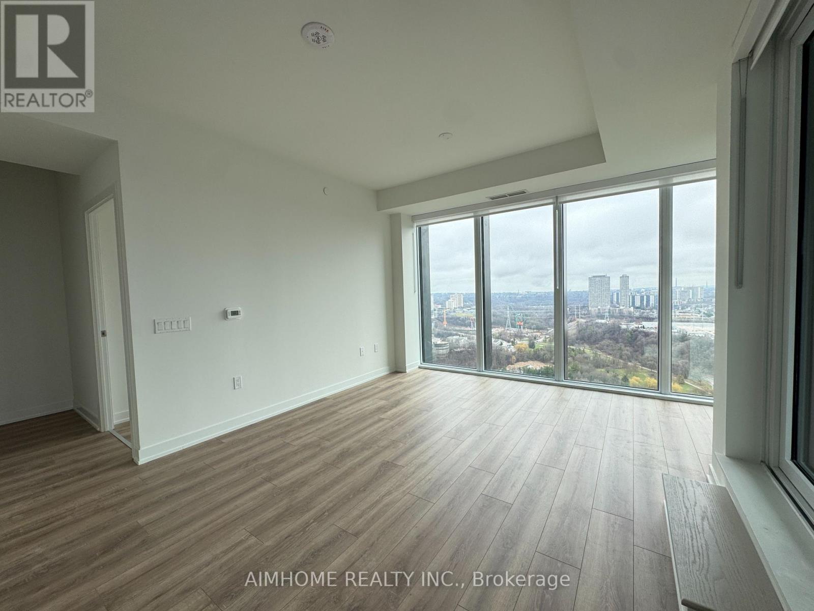 3203 - 1 Quarrington Lane, Toronto, Ontario  M3C 0S4 - Photo 3 - C12986588