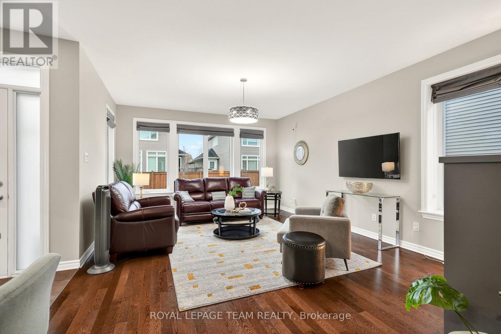 216 Helen Rapp Way, Ottawa, Ontario  K1T 0P6 - Photo 14 - X12986558