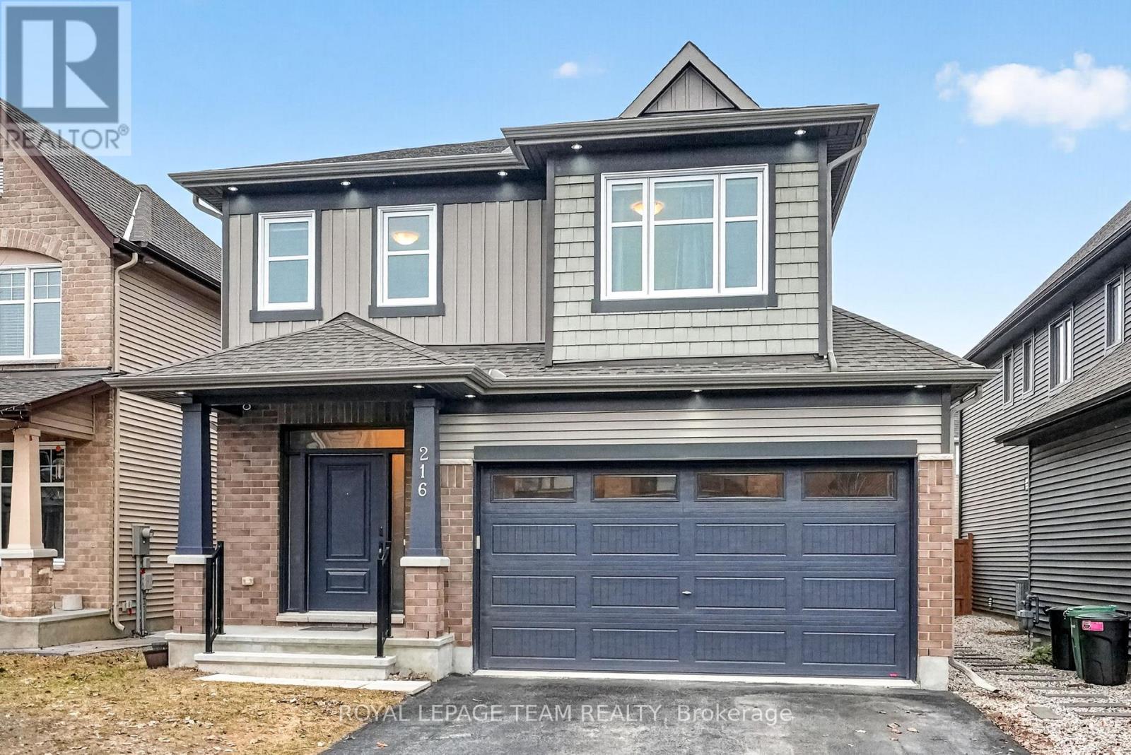 216 Helen Rapp Way, Ottawa, Ontario  K1T 0P6 - Photo 2 - X12986558