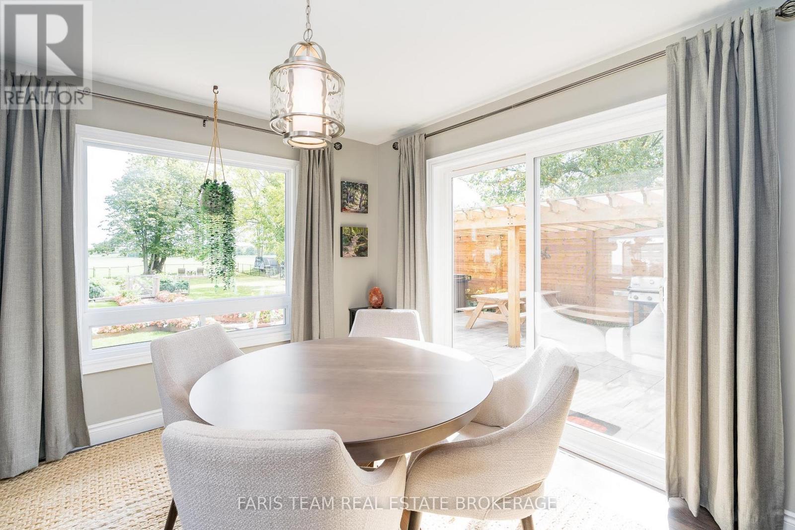 2032 Chantler Street, Innisfil, Ontario  L9S 1B5 - Photo 13 - N12986538