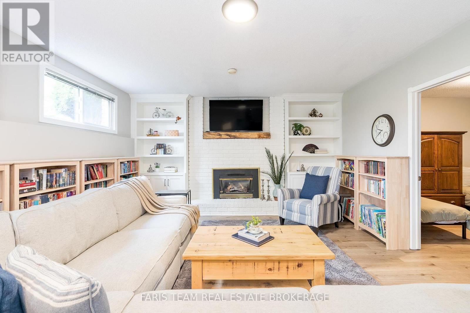 2032 Chantler Street, Innisfil, Ontario  L9S 1B5 - Photo 24 - N12986538