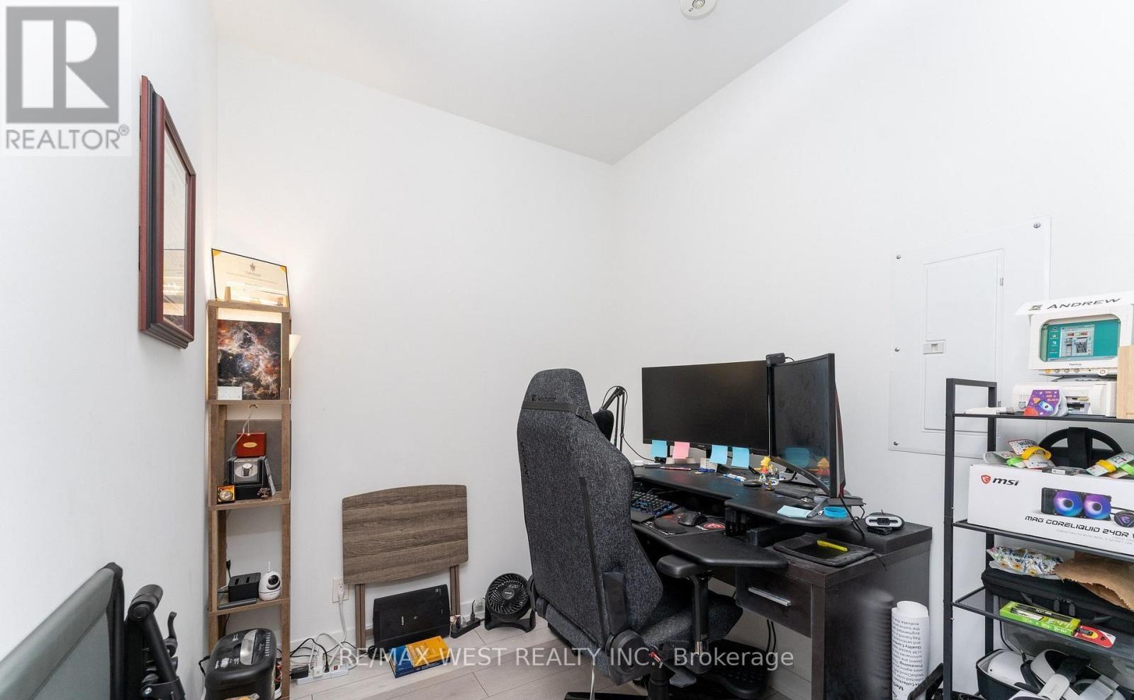 3212 - 898 Portage Parkway, Vaughan, Ontario  L4K 0J6 - Photo 10 - N12986556