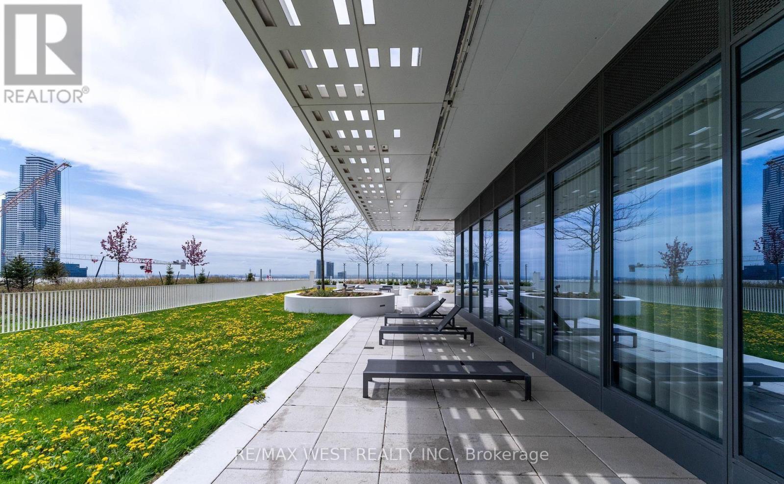 3212 - 898 Portage Parkway, Vaughan, Ontario  L4K 0J6 - Photo 21 - N12986556