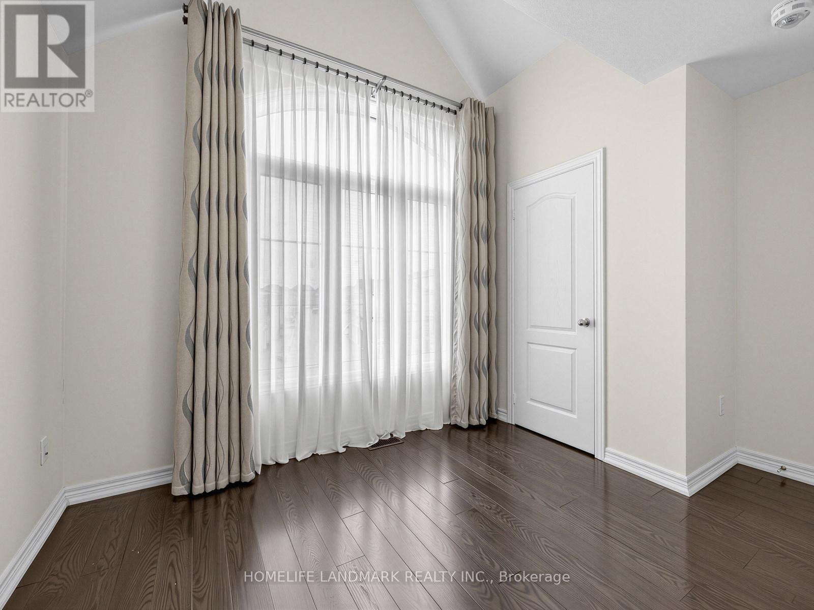 25 Gordon Landon Drive, Markham, Ontario  L6B 0X9 - Photo 18 - N12986576