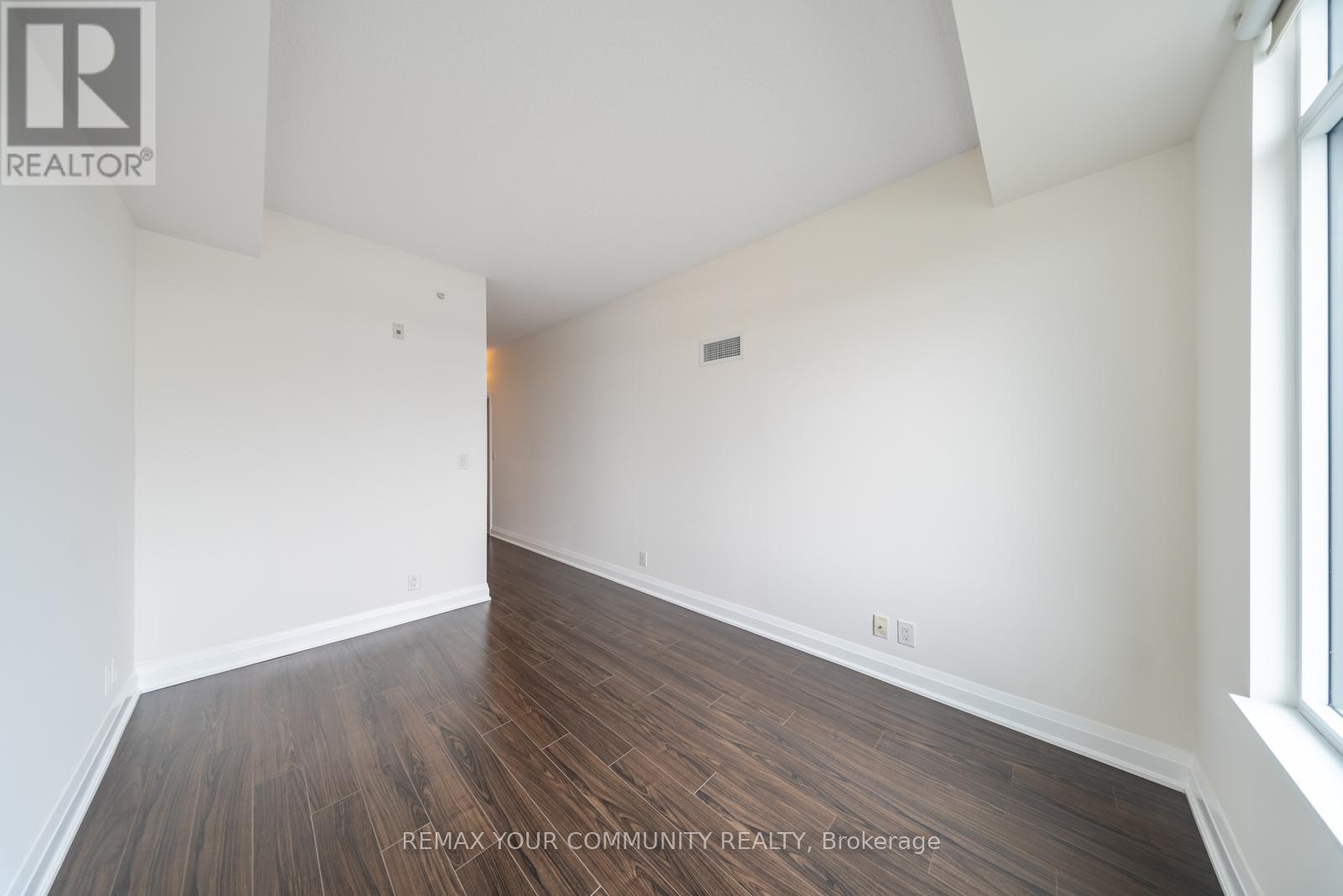 315 - 24 Woodstream Boulevard, Vaughan, Ontario  L4L 8C4 - Photo 23 - N12981840