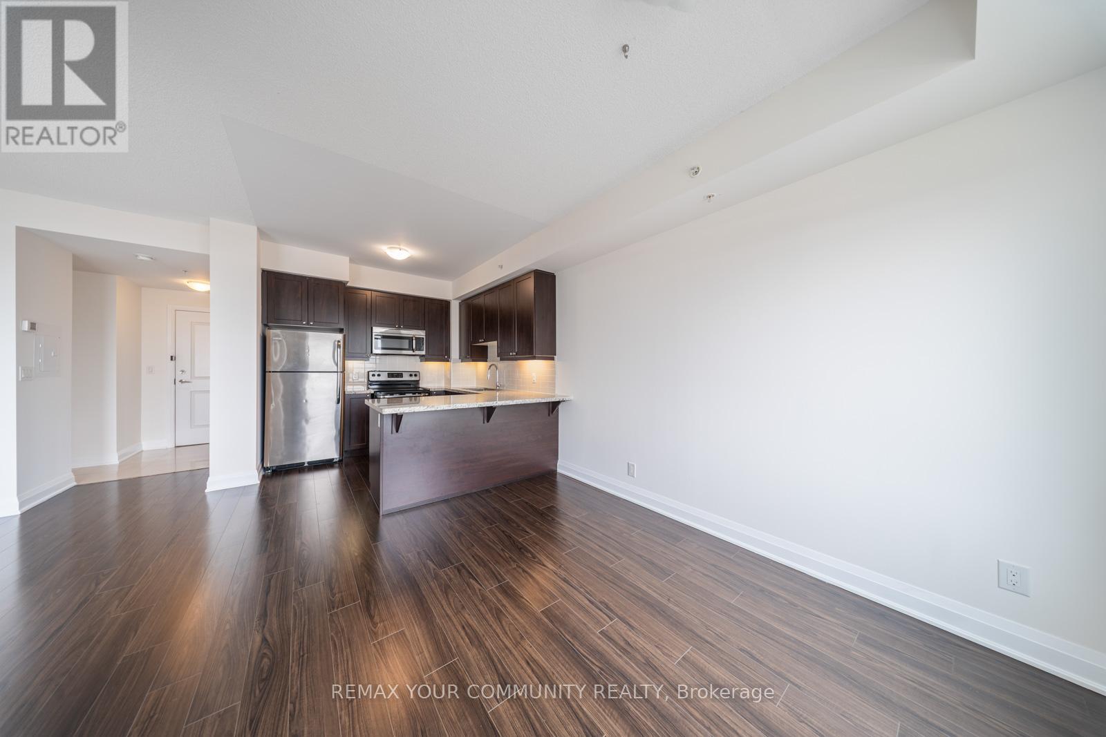 315 - 24 Woodstream Boulevard, Vaughan, Ontario  L4L 8C4 - Photo 24 - N12979914