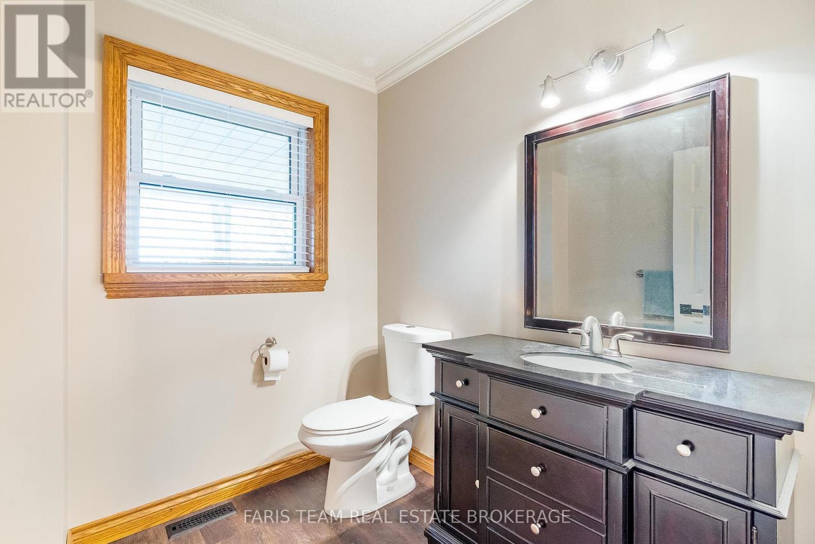 301 Concession 4 Road E, Tiny, Ontario  L0L 2T0 - Photo 20 - S12984510